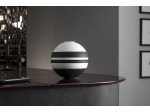 La Boule blanche et noire Iconic
